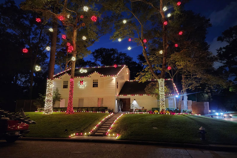 Ignite Christmas Lighting Residential Exterior Sidewalk Lights