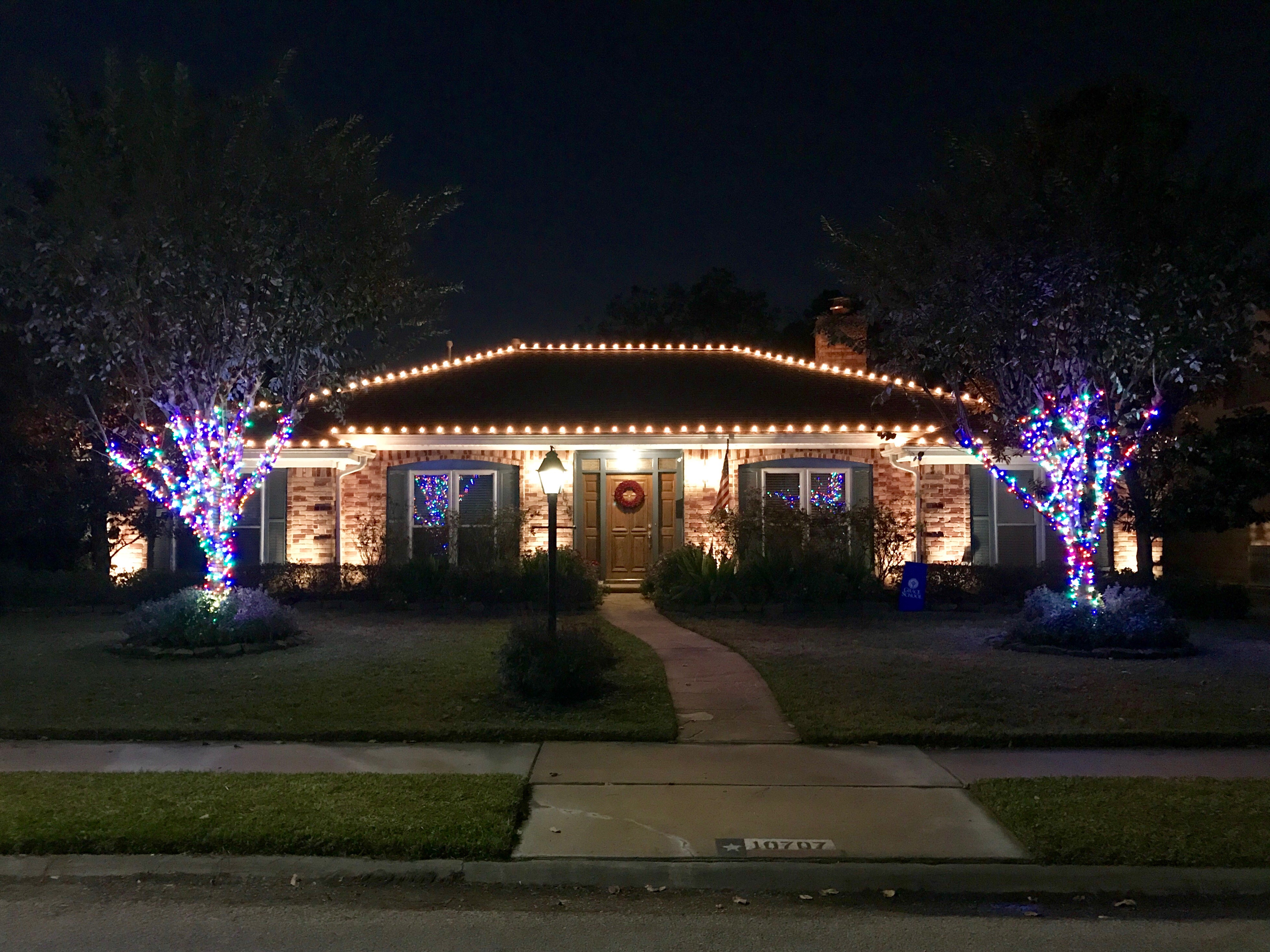 Ignite Christmas Lighting Commercial Exterior Rooflines