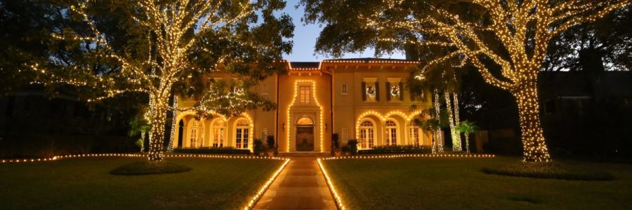 Christmas Lighting Tree Wraps and Rooflines - Ignite Christmas Lighting Best Holidays to Put Up Lights