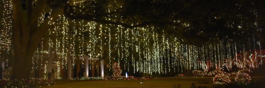 Christmas Lighting Lighted Spheres and Drop - Ignite Christmas Lights in River Oaks